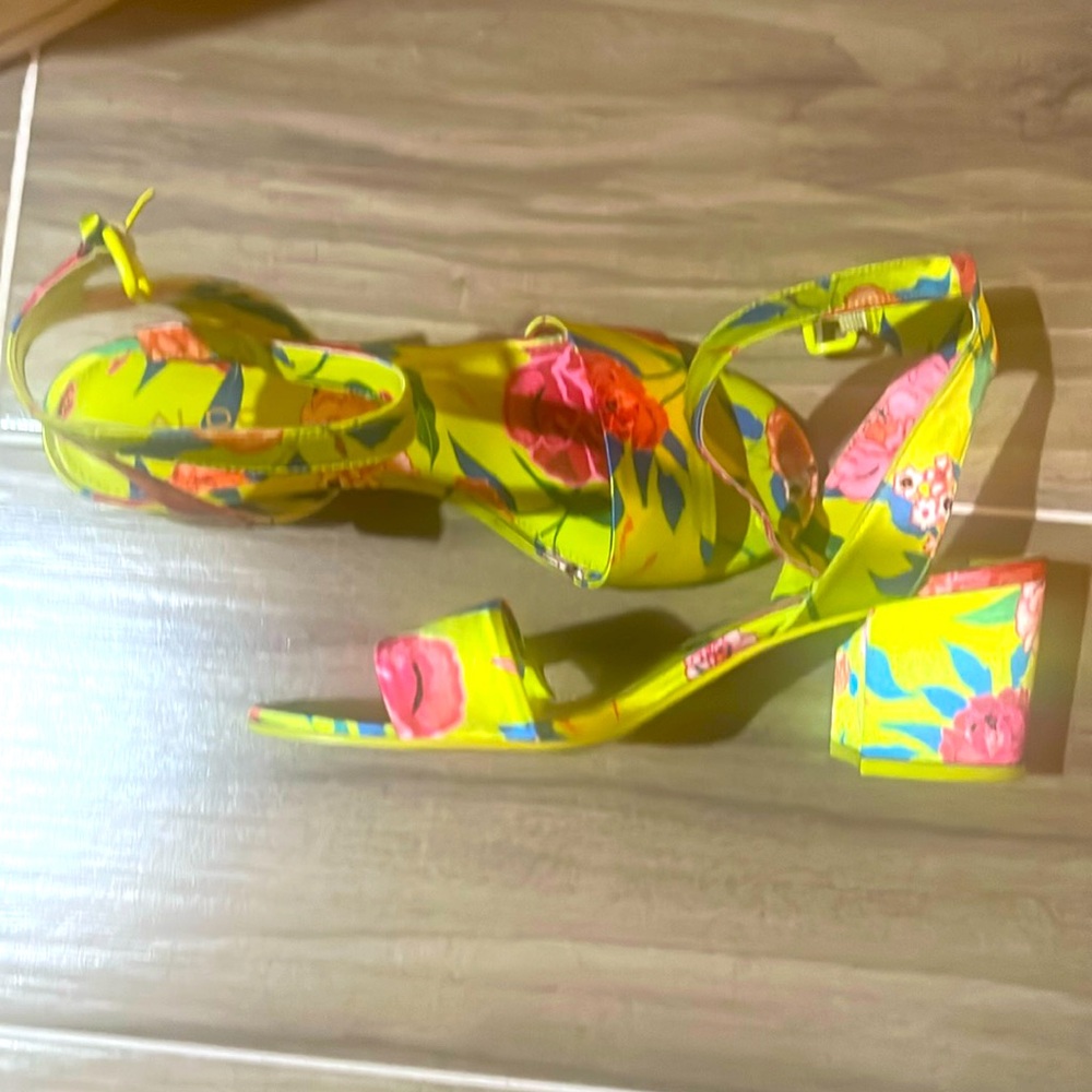 Aldo Size 8 Worn once